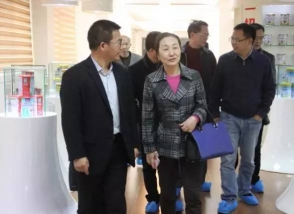 中國奶業協會領導蒞臨明一國際現場視察，為明一奶粉品質點贊