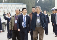 中國(guó)奶業(yè)協(xié)會(huì)常務(wù)副會(huì)長(zhǎng)魏克佳考察明一國(guó)際