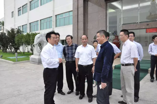 福建省省長親臨明一高新科技園視察 盛贊明一核心科技強實力